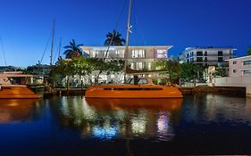 Isle Of Venice Residence And Marina